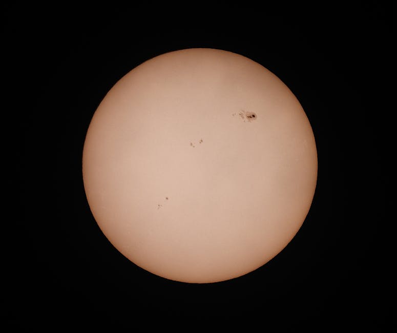 Massive Solar Flare Knocks Out Power Grids Across Northern Hemisphere as Aurora Borealis Reaches Equator for First Time