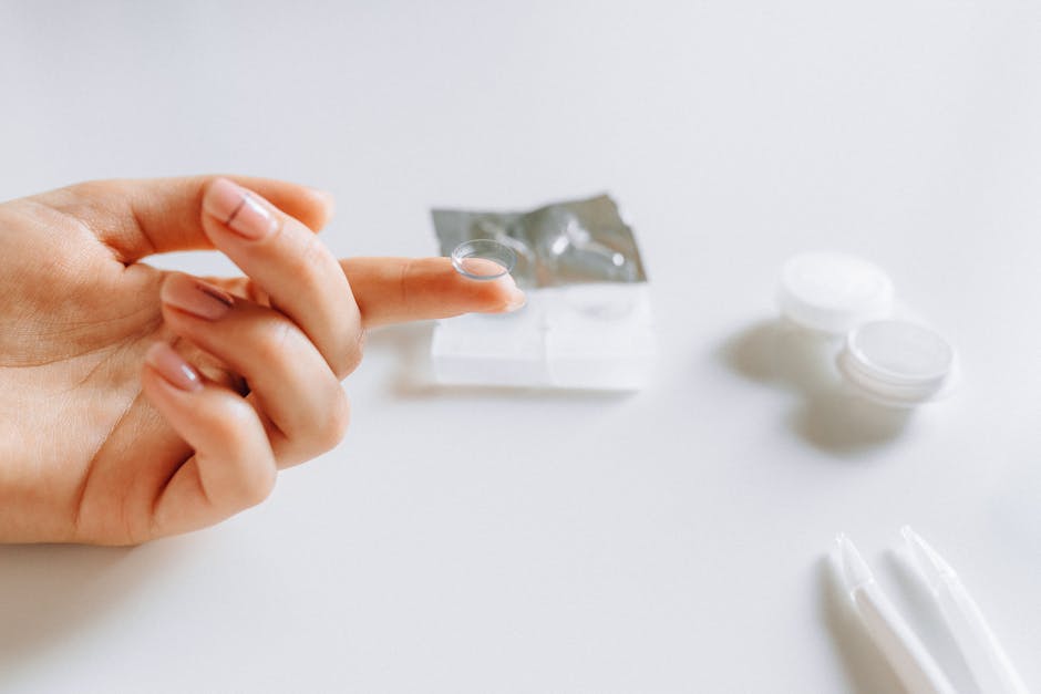 Revolutionary Contact Lens Technology Allows Blind Patients to See for First Time Using Advanced Retinal Projection System